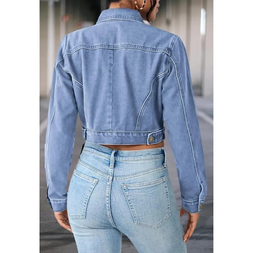 N/A women cropped
